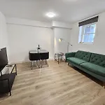 Elegant Garden Apartment Near Tufnell Park St