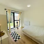 Elegant Garden Apartment Near Tufnell Park St