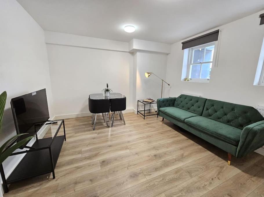 Elegant Garden Near Tufnell Park St Apartment *