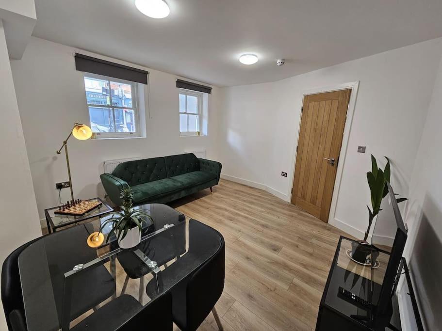 Elegant Garden Near Tufnell Park St Apartment *