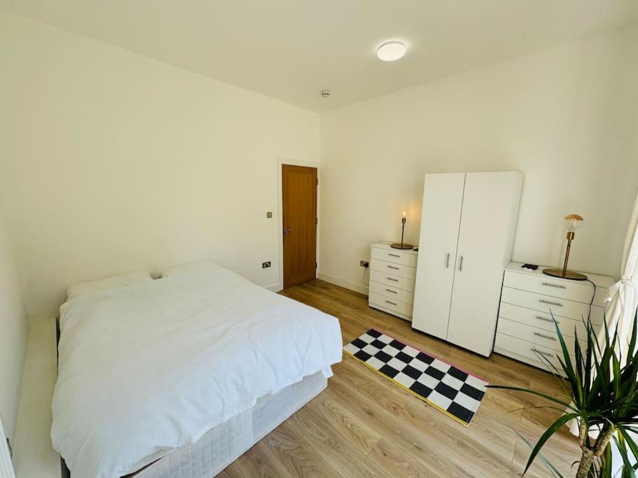 Elegant Garden Near Tufnell Park St Apartment *